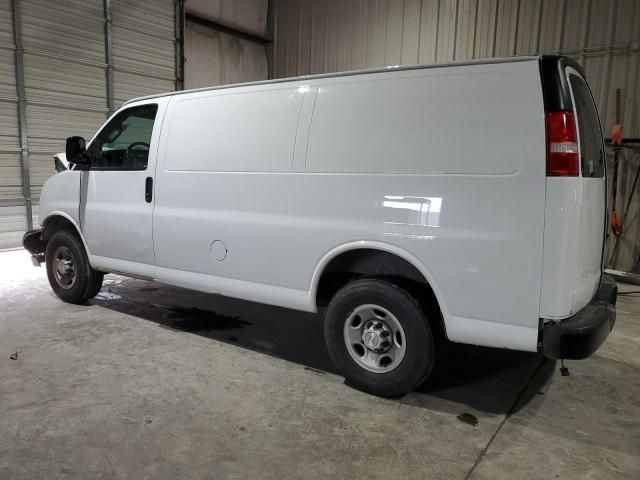 2019 Chevrolet Express G2500