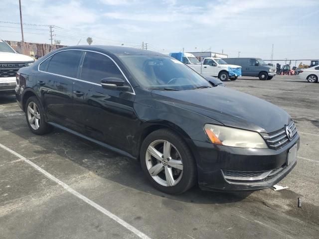 2013 Volkswagen Passat SE