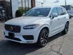 2021 Volvo XC90 T6 Momentum