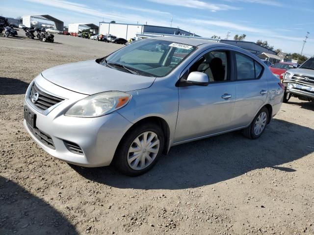 2013 Nissan Versa S