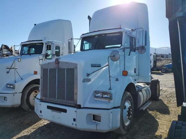 2007 Kenworth Construction T800