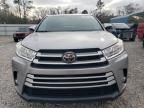 2017 Toyota Highlander SE