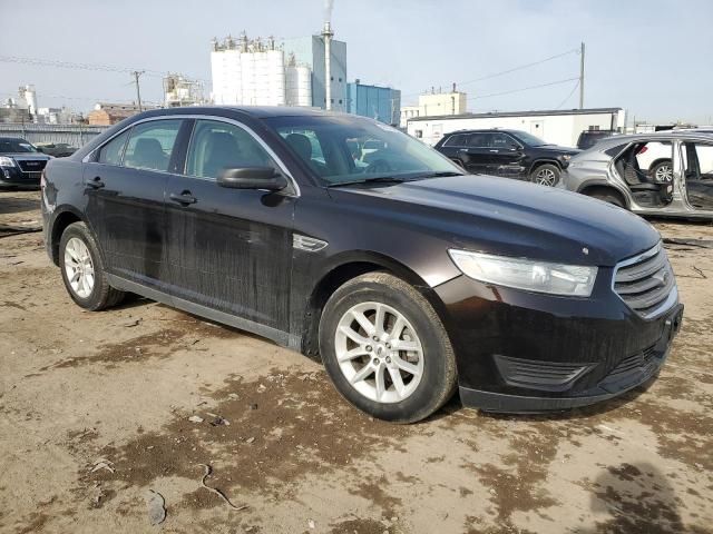 2014 Ford Taurus SE