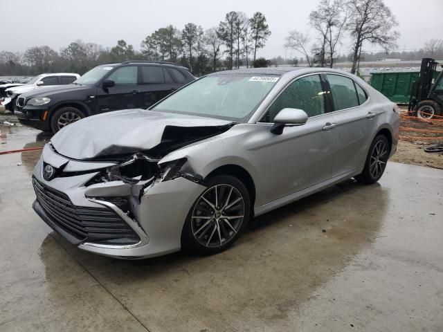 2022 Toyota Camry XLE