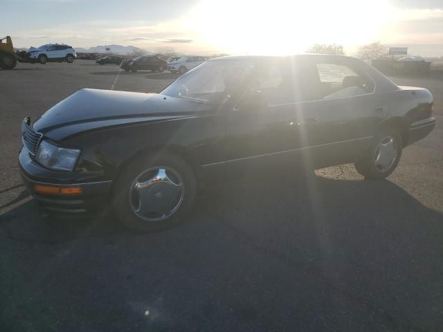 1997 Lexus LS 400