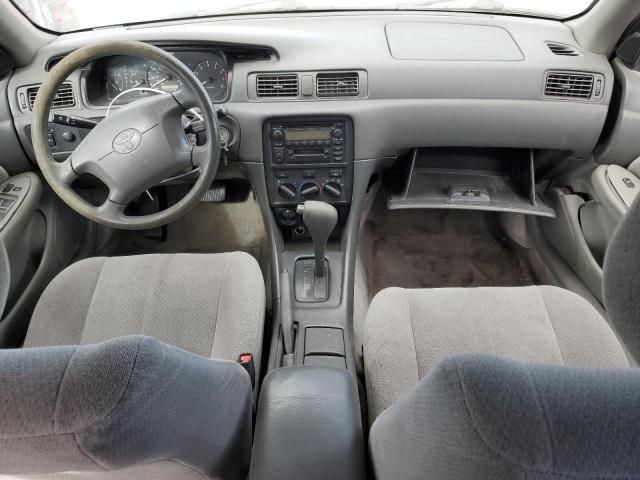 2001 Toyota Camry CE