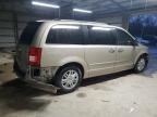 2009 Chrysler Town & Country Limited