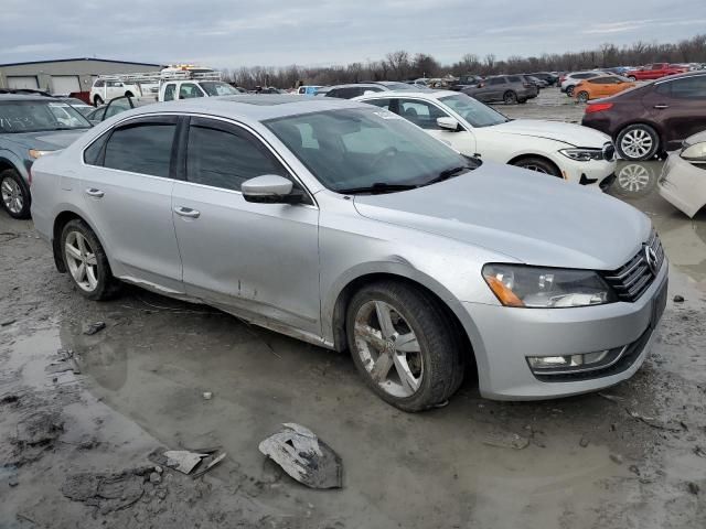 2013 Volkswagen Passat SEL