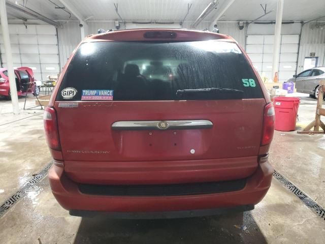 2005 Chrysler Town & Country Touring