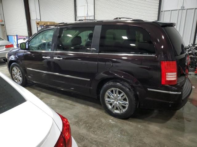 2010 Chrysler Town & Country Limited