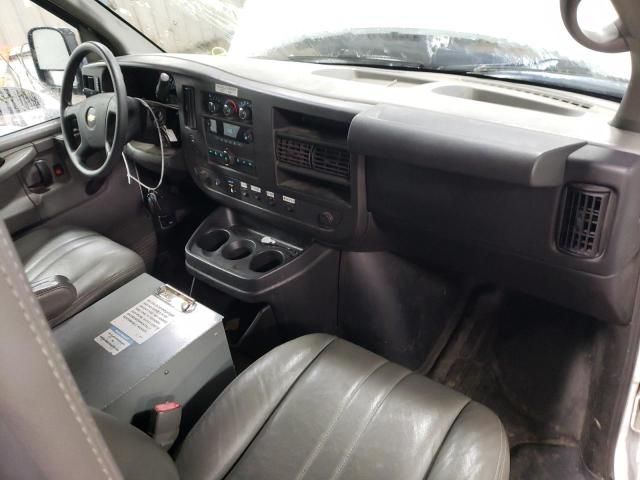 2013 Chevrolet Express G2500