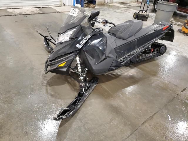 2016 Skidoo 2016 Skidoo Renegade