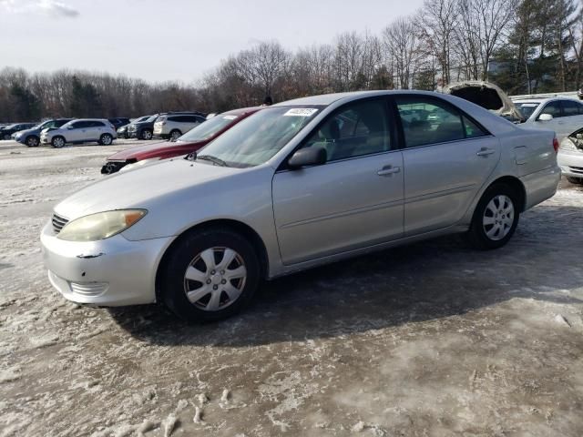 2005 Toyota Camry LE