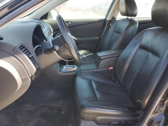 2011 Nissan Altima Base