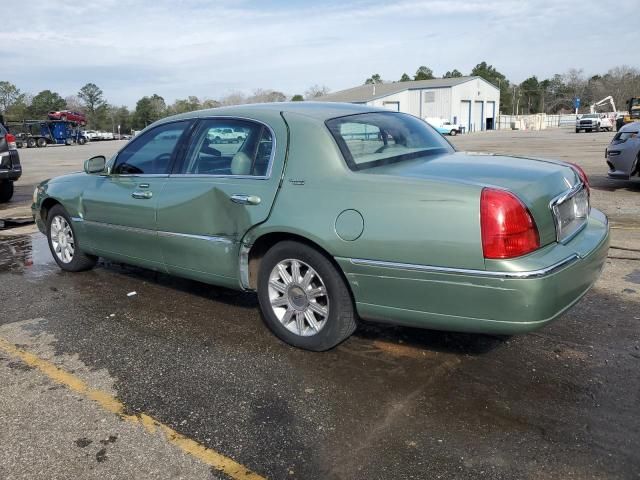 2007 Lincoln Town Car Signature Limited