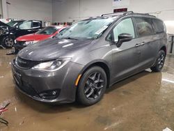 Salvage cars for sale at Elgin, IL auction: 2019 Chrysler Pacifica Touring L