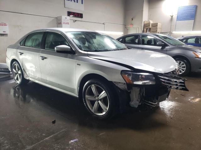 2015 Volkswagen Passat S