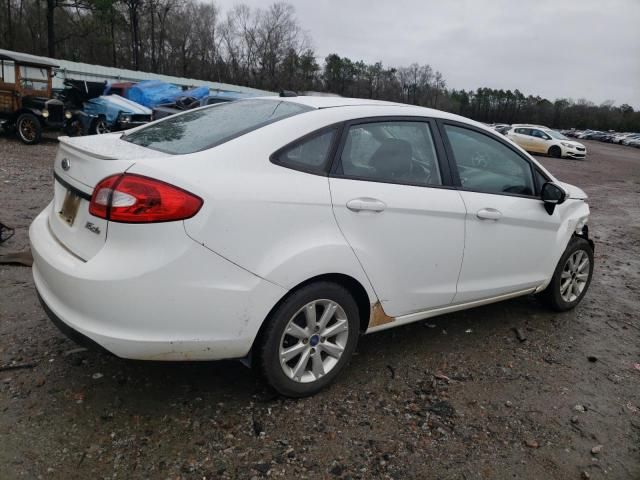 2013 Ford Fiesta SE