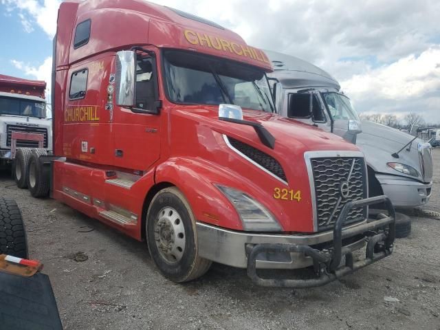 2019 Volvo VNL Semi Truck