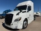 2019 Freightliner Cascadia 126