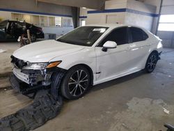 Carros salvage sin ofertas aún a la venta en subasta: 2020 Toyota Camry SE