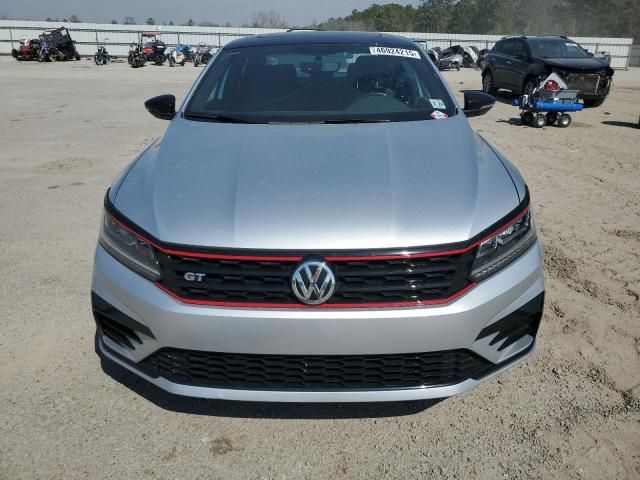 2018 Volkswagen Passat GT