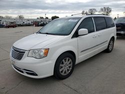 Vehiculos salvage en venta de Copart Sacramento, CA: 2013 Chrysler Town & Country Touring