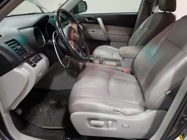 2013 Toyota Highlander Base