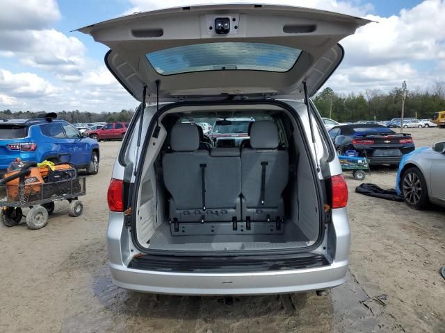 2011 Volkswagen Routan SE