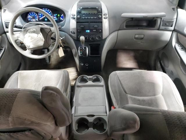 2008 Toyota Sienna CE