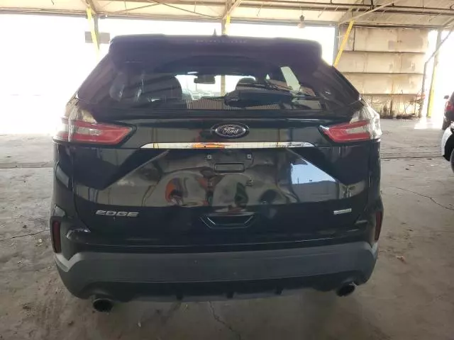 2019 Ford Edge SE