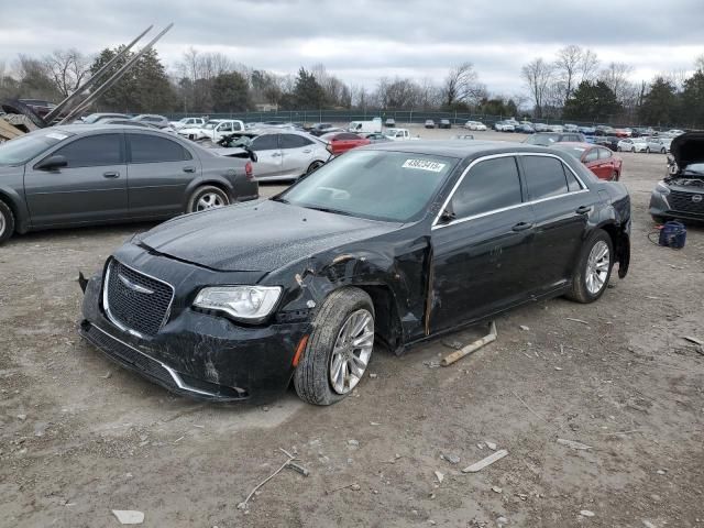 2017 Chrysler 300 Limited