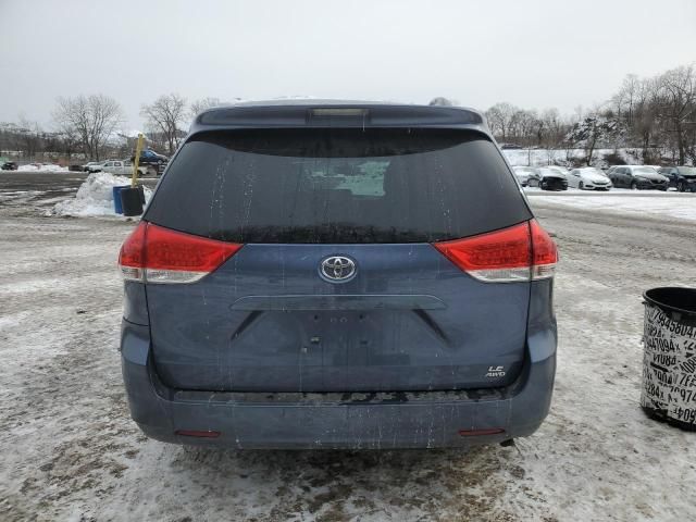 2014 Toyota Sienna LE