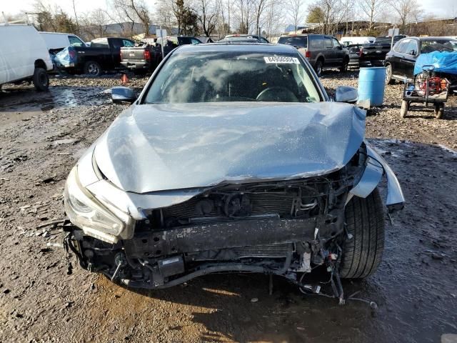 2018 Infiniti Q50 Hybrid Luxe