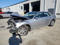 Carros salvage sin ofertas aún a la venta en subasta: 2016 Chrysler 300C