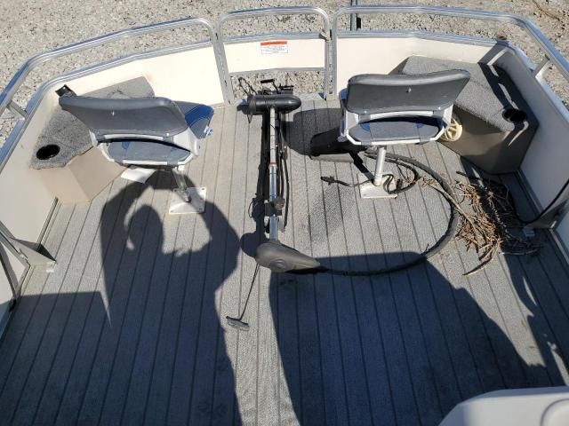 2003 Sun Tracker Boat With Trailer