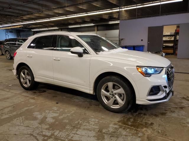 2021 Audi Q3 Premium 40