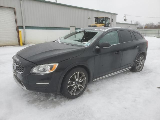 2017 Volvo V60 Cross Country Premier