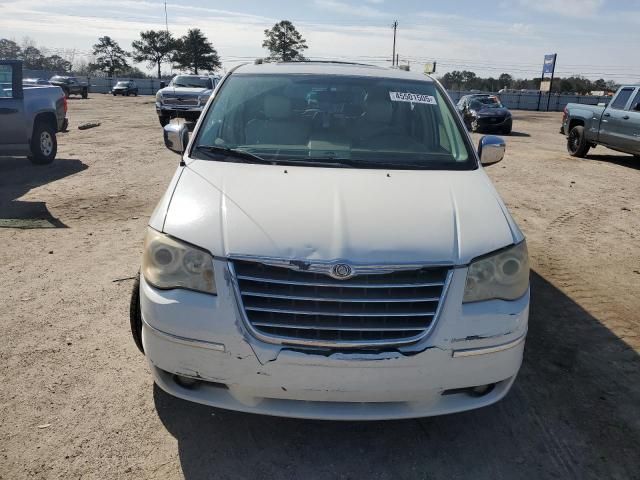 2008 Chrysler Town & Country Limited