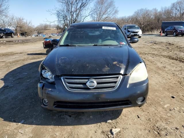 2004 Nissan Altima Base