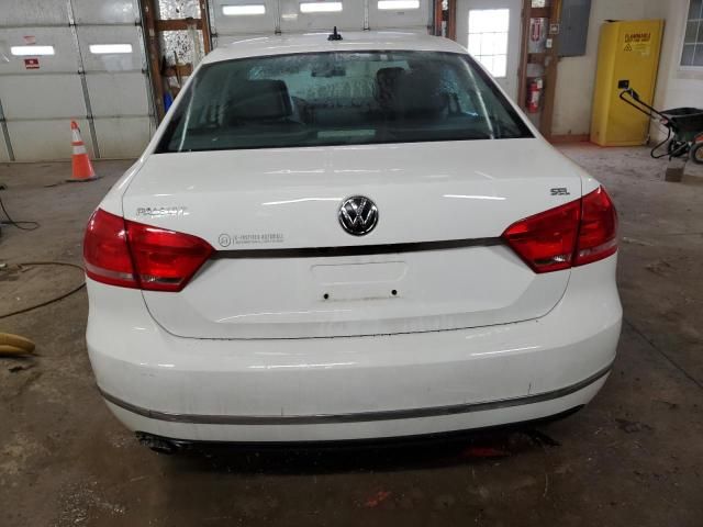 2013 Volkswagen Passat SEL