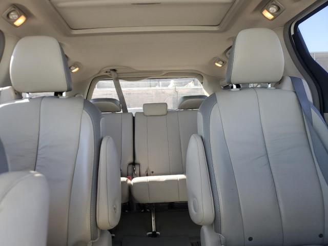 2011 Toyota Sienna XLE