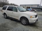 2004 Lincoln Navigator