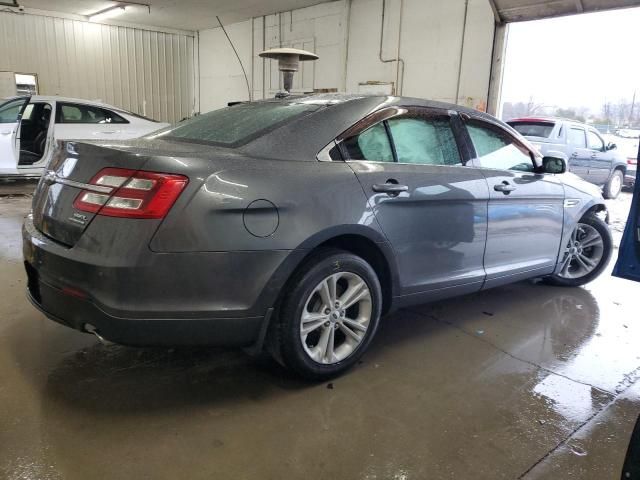 2018 Ford Taurus SEL