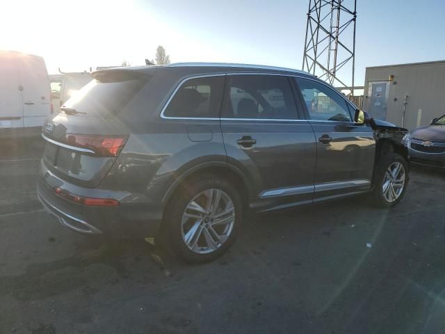 2021 Audi Q7 Premium Plus