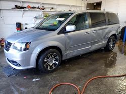 Salvage cars for sale at Chicago Heights, IL auction: 2015 Dodge Grand Caravan SXT