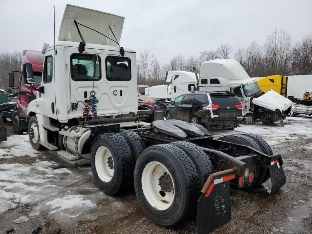 2018 Freightliner Cascadia Semi Truck