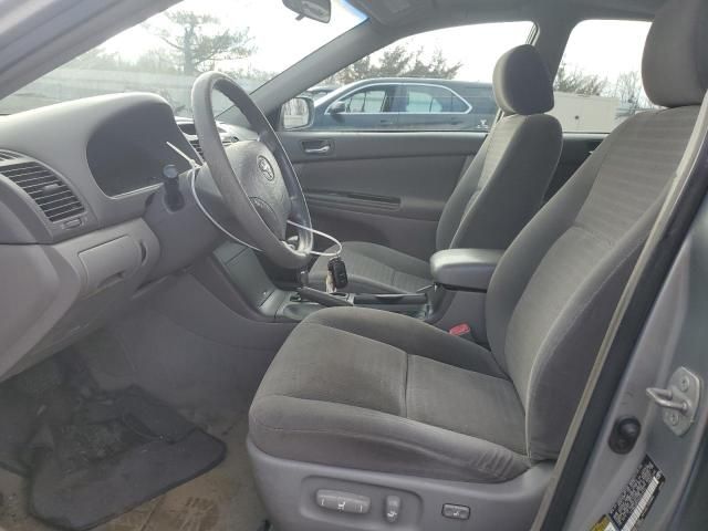 2005 Toyota Camry LE