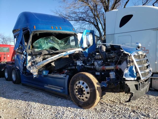 2021 Freightliner Cascadia Semi Truck