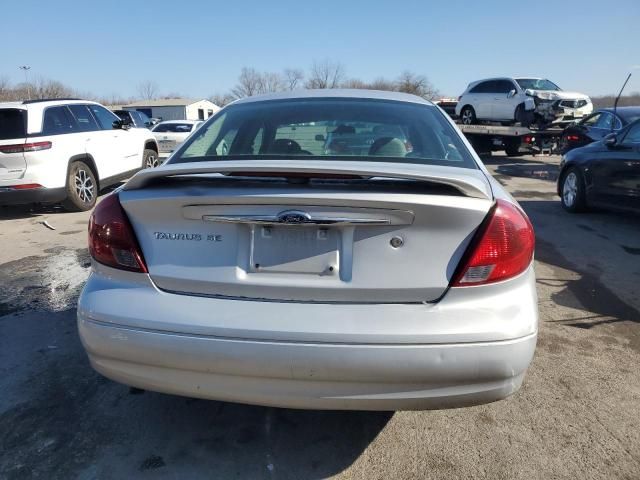 2002 Ford Taurus SE